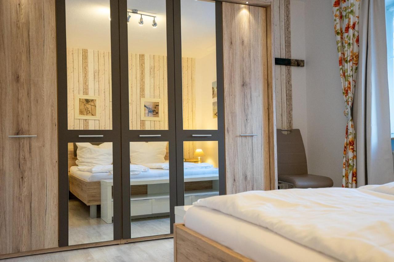 Hohenzollernpassage Wohnung Seemoewe Busum Luaran gambar